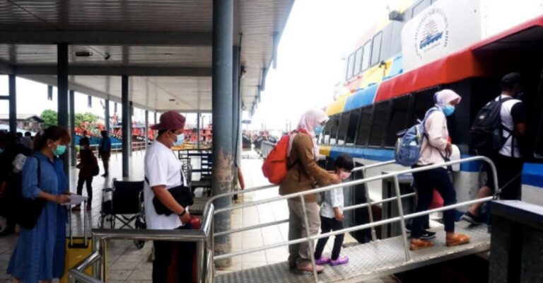 Langkawi-Kuala Kedah ferry services