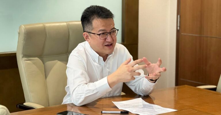 Liew Chin Tong