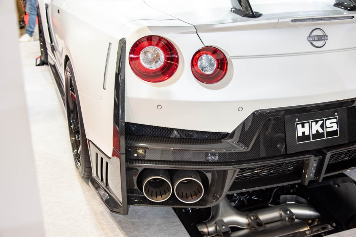 HKS R35 NEO