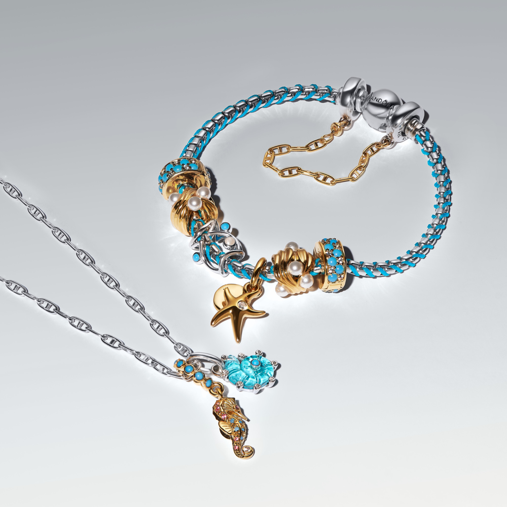 HIGH 2025Q2D Collection Moments Go Ac Tp Pdp Product Styled 09 1x1 RGB