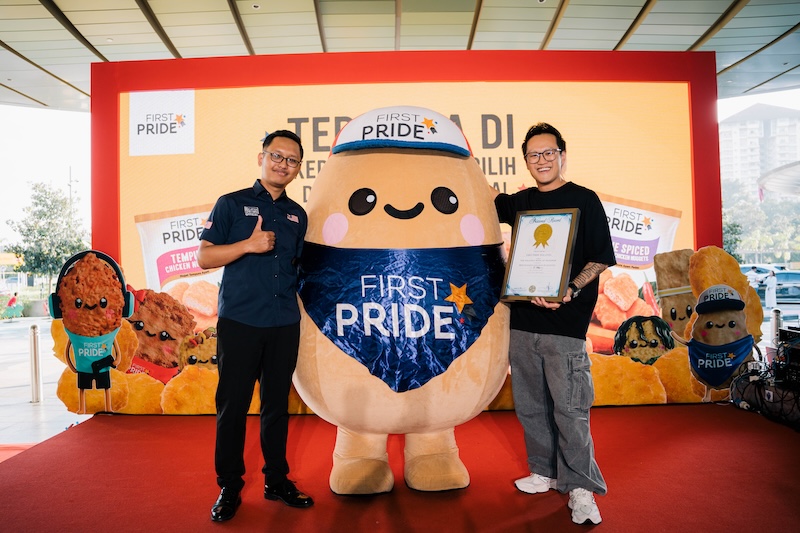 01. Nugget OClock Largest Nugget Festival Malaysia Book Of Record Certificate Presentation