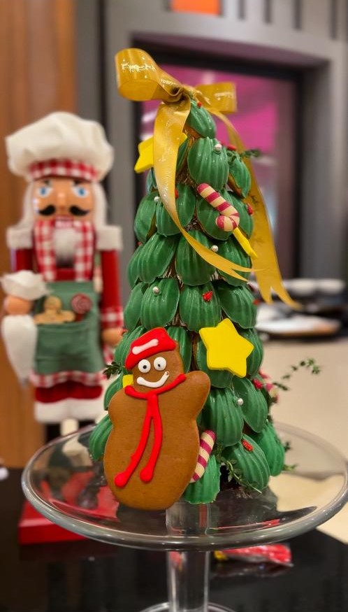 Citrus Madeleine Christmas Tree